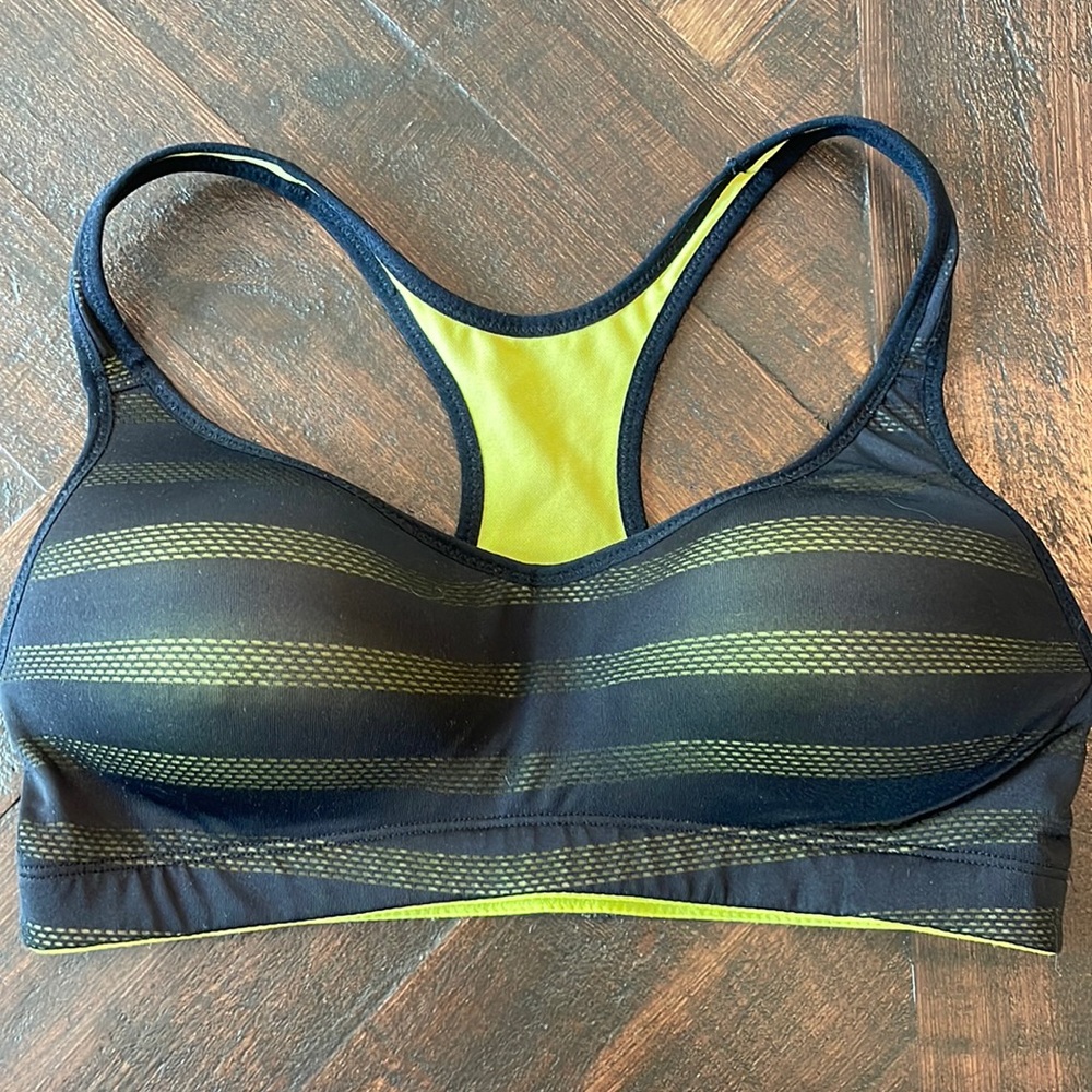 The Balance Collection Push Up Molded Sports Bra S